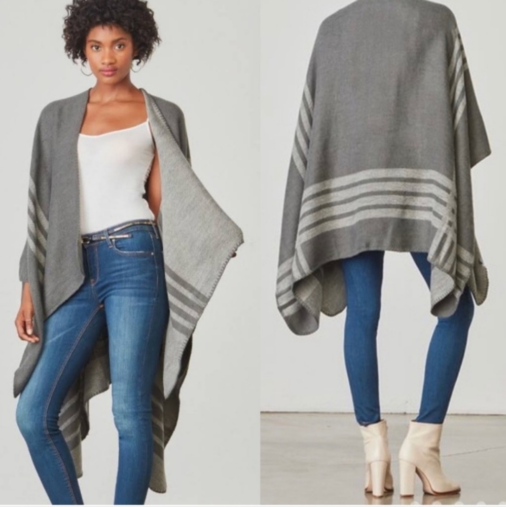 BB Dakota Charcoal Poncho